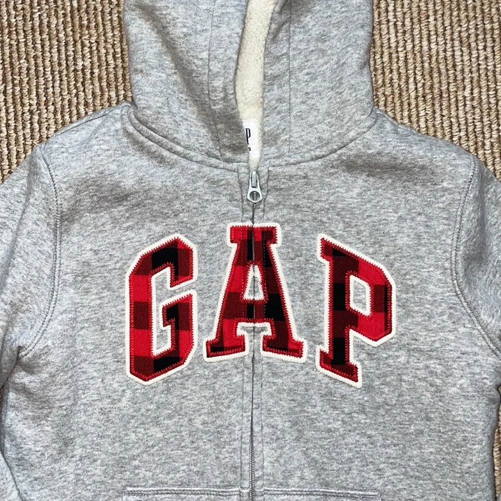 Gap Sherpa lined gray hoodie sweatshirt with red and black Buffalo plaid